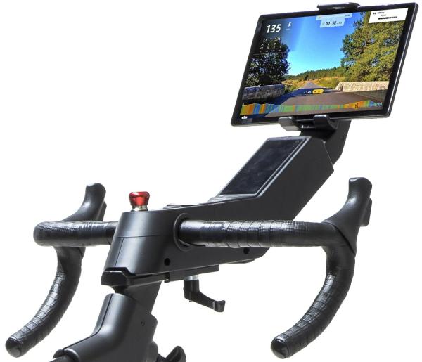 Cyklotrenažér BH FITNESS Exercycle Smart Bike R tablet