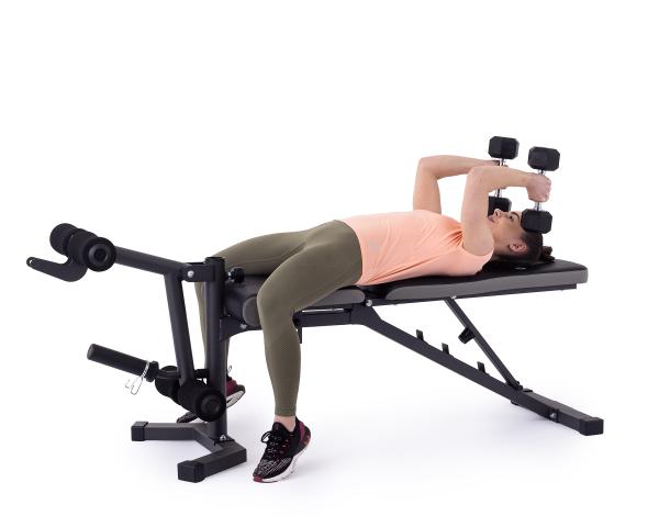 Multipress VIFITO U60 s modelkou triceps